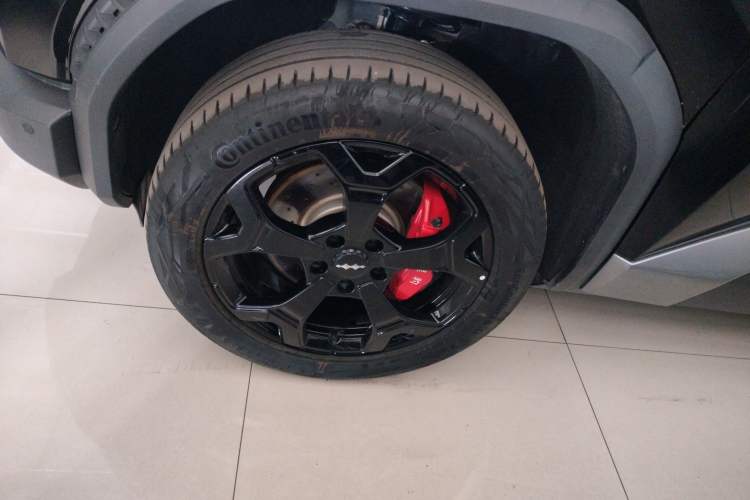 Used Formula Leopard Titanium 3 2025 501 km Four-Wheel Drive Drone Edition Left Front Wheel Hub