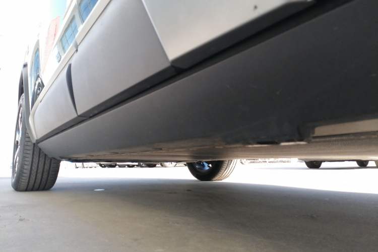 Used Formula Leopard Titanium 3 2025 501 km Four-Wheel Drive Drone Edition Left Side Sill