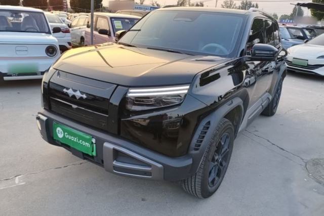 Formula Leopard Titanium 3 2025 501 km Range Rear-Wheel Drive Intelligent Driving Max Edition с пробегом