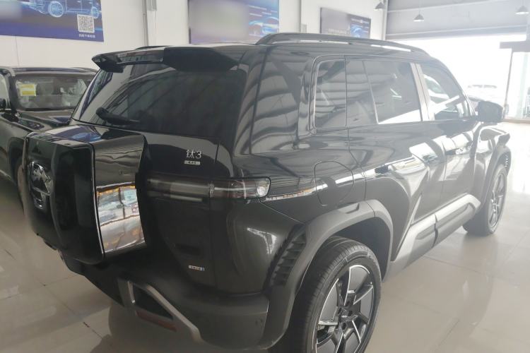 Used Formula Leopard Titanium 3 2025 501 km All-Wheel Drive Intelligent Driving Max Edition Rear Right 45 Deg