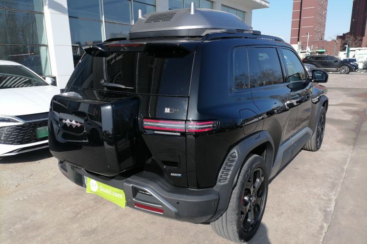 Used Formula Leopard Titanium 3 2025 501 km Four-Wheel Drive Drone Edition Rear Right 45 Deg