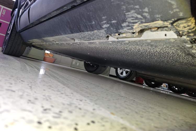 Used Formula Leopard Titanium 3 2025 501 km All-Wheel Drive Intelligent Driving Max Edition Right Side Sill