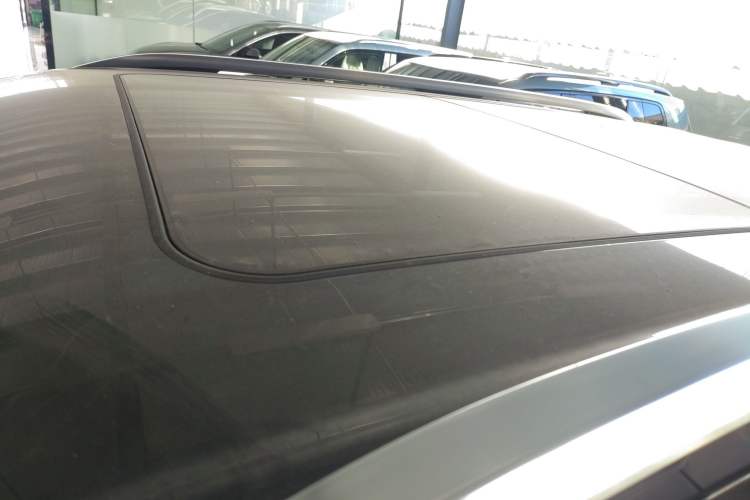 Used Formula Leopard Titanium 3 2025 501 km Range Rear-Wheel Drive Intelligent Driving Max Edition Roof