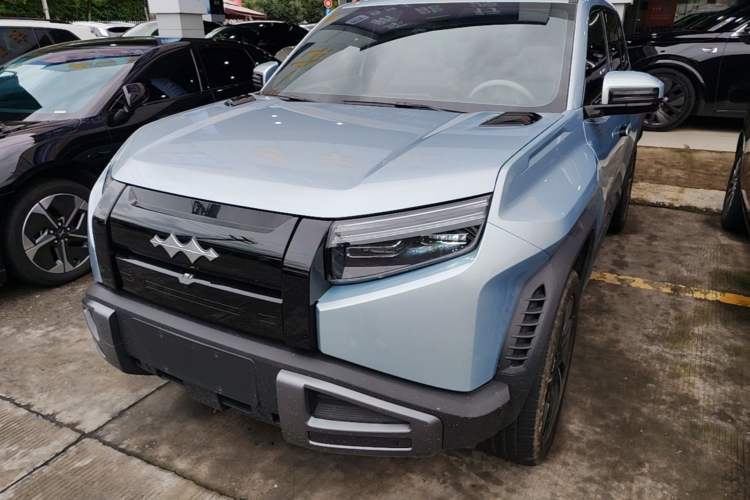 Used Formula Leopard Titanium 3 2025 501KM All-Wheel Drive Intelligent Driving Ultra Version Guazi used car, China used car export, Used car for sale, Used cars, Cheapest cars for sale