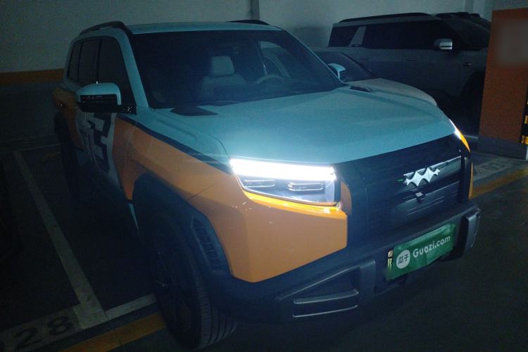 Used Formula Leopard Titanium 3 2025 501KM All-Wheel Drive Intelligent Driving Ultra Version Exterior 1