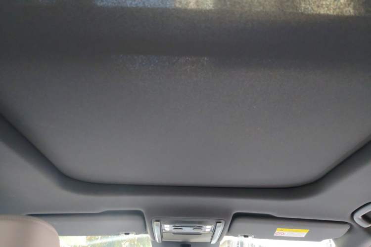 Used Formula Leopard Titanium 3 2025 501 km Range Rear-Wheel Drive Intelligent Driving Max Edition Headliner