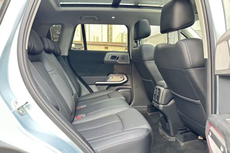 Used Formula Leopard Titanium 3 2025 501 km All-Wheel Drive Intelligent Driving Max Edition Interior 6