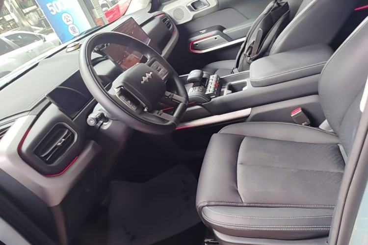 Used Formula Leopard Titanium 3 2025 501 km All-Wheel Drive Intelligent Driving Max Edition Left Front Seat