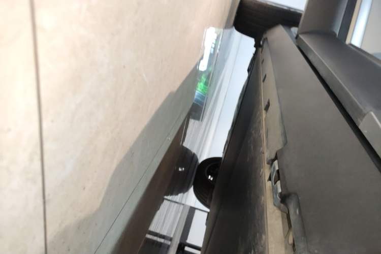 Used Formula Leopard Titanium 3 2025 501KM All-Wheel Drive Intelligent Driving Ultra Version Right Side Sill