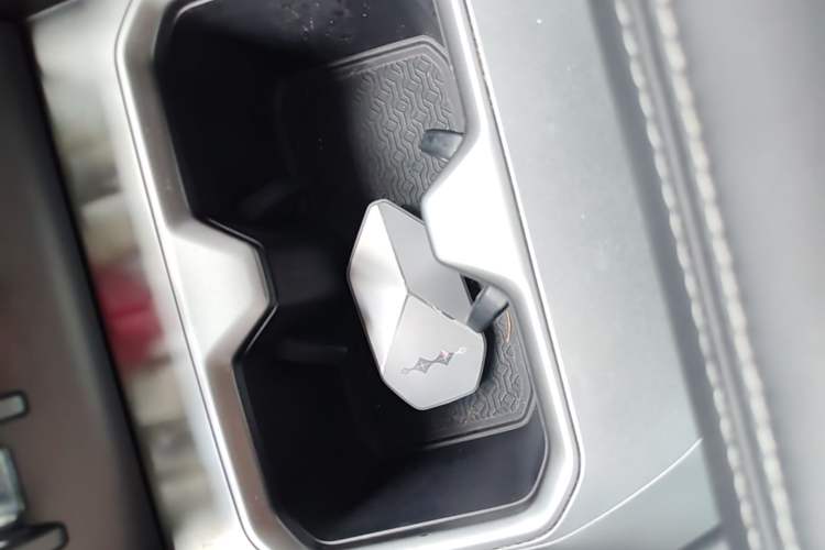 Used Formula Leopard Titanium 3 2025 501 km All-Wheel Drive Intelligent Driving Max Edition Vehicle Key
