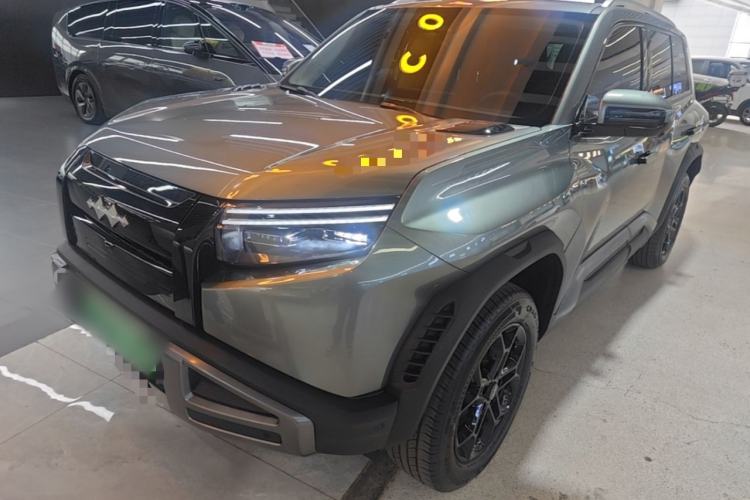 Formula Leopard Titanium 3 2025 501 km Range Rear-Wheel Drive Intelligent Driving Max Edition