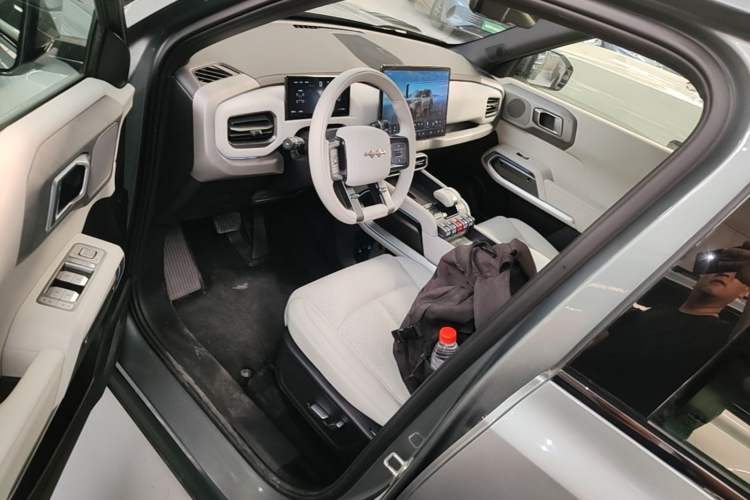 Used Formula Leopard Titanium 3 2025 501 km All-Wheel Drive Intelligent Driving Max Edition Driver Seat
