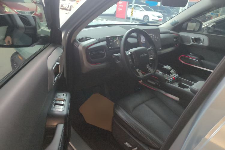 Used Formula Leopard Titanium 3 2025 501KM All-Wheel Drive Intelligent Driving Ultra Version Driver Seat