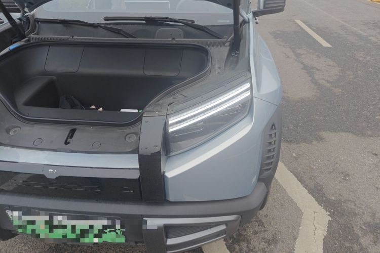 Used Formula Leopard Titanium 3 2025 501KM All-Wheel Drive Intelligent Driving Ultra Version Engine Bay Left