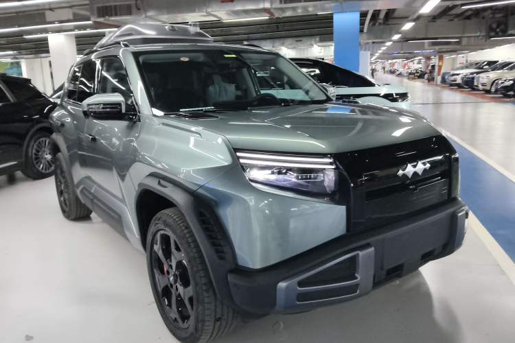 Used Formula Leopard Titanium 3 2025 501 km Four-Wheel Drive Drone Edition Exterior 1