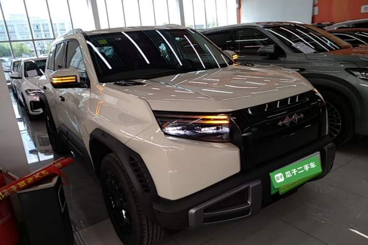 Used Formula Leopard Titanium 3 2025 501 km Range Rear-Wheel Drive Intelligent Driving Pro Version Exterior 1
