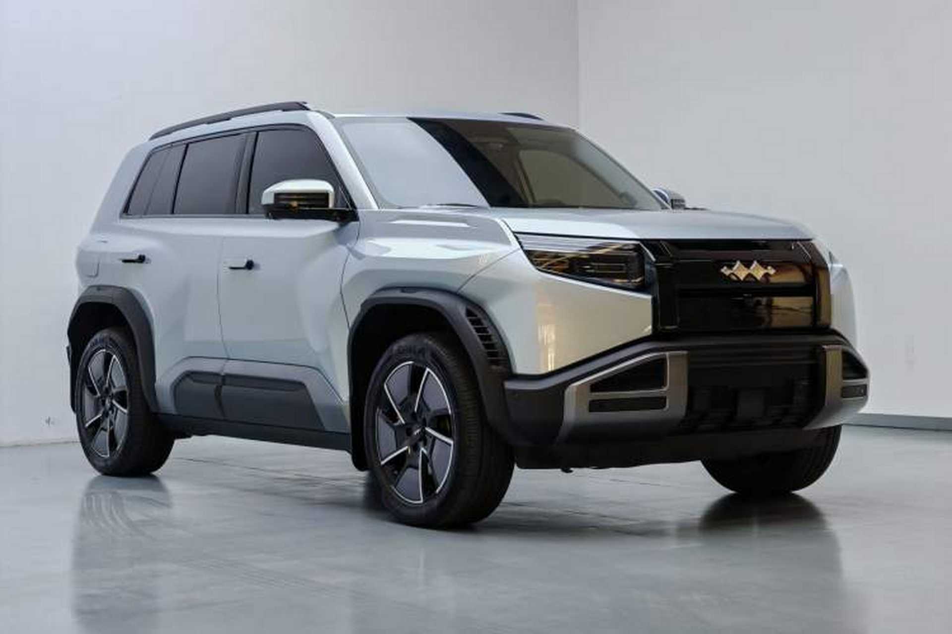 Used Formula Leopard Titanium 3 2025 501KM All-Wheel Drive Intelligent Driving Ultra Version Exterior 2