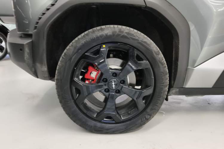 Used Formula Leopard Titanium 3 2025 501 km Four-Wheel Drive Drone Edition Exterior 5