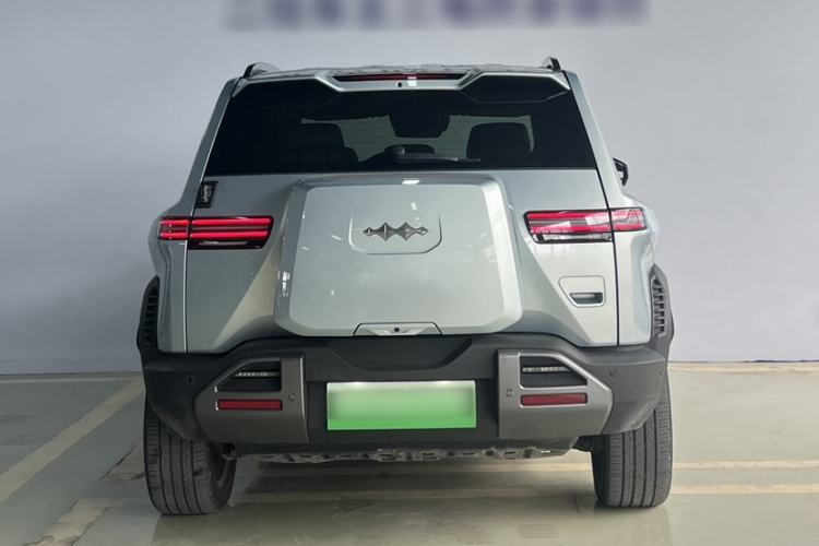 Used Formula Leopard Titanium 3 2025 501KM All-Wheel Drive Intelligent Driving Ultra Version Exterior 5