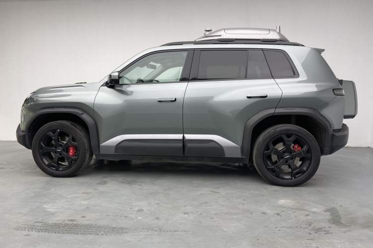Used Formula Leopard Titanium 3 2025 501 km Four-Wheel Drive Drone Edition Exterior 7