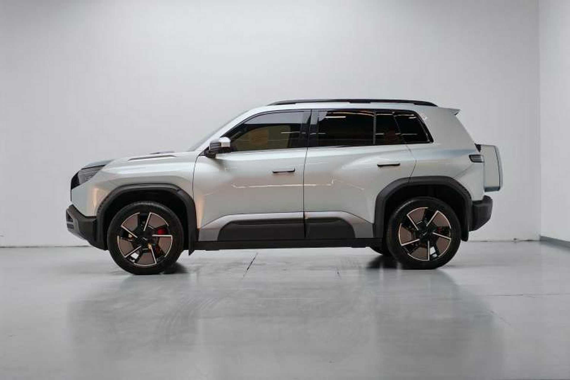 Used Formula Leopard Titanium 3 2025 501KM All-Wheel Drive Intelligent Driving Ultra Version Exterior 8
