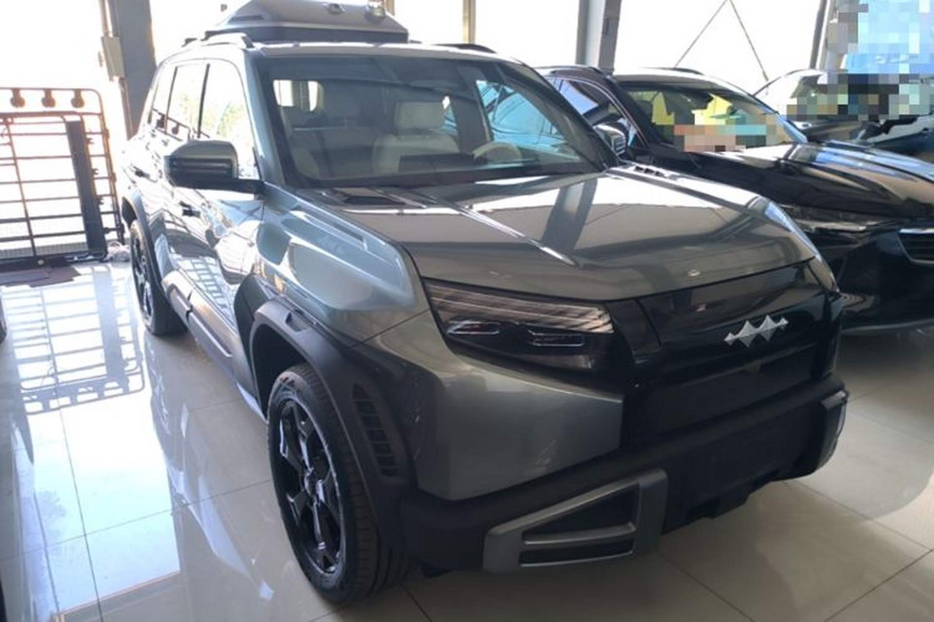 Used Formula Leopard Titanium 3 2025 501 km Four-Wheel Drive Drone Edition Front Right 45 Deg