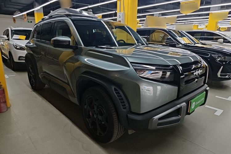 Used Formula Leopard Titanium 3 2025 501 km Four-Wheel Drive Drone Edition Front Right 45 Deg