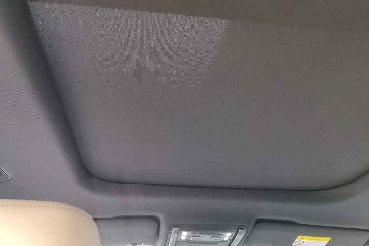 Used Formula Leopard Titanium 3 2025 501KM All-Wheel Drive Intelligent Driving Ultra Version Headliner