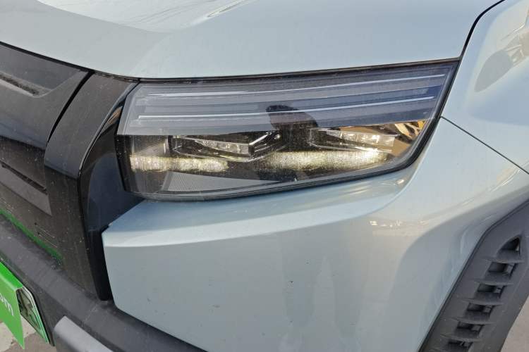Used Formula Leopard Titanium 3  Left Front Headlight