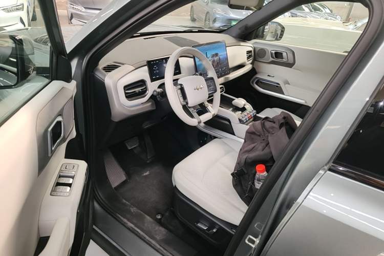 Used Formula Leopard Titanium 3 2025 501 km All-Wheel Drive Intelligent Driving Max Edition Left Front Seat