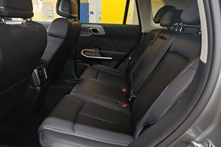 Used Formula Leopard Titanium 3 2025 501 km Four-Wheel Drive Drone Edition Left Rear Seat