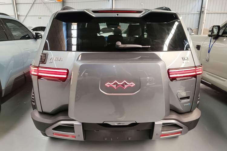 Used Formula Leopard Titanium 3 2025 501 km All-Wheel Drive Intelligent Driving Max Edition Rear