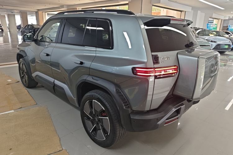 Used Formula Leopard Titanium 3 2025 501KM All-Wheel Drive Intelligent Driving Ultra Version Rear Left 45 Deg
