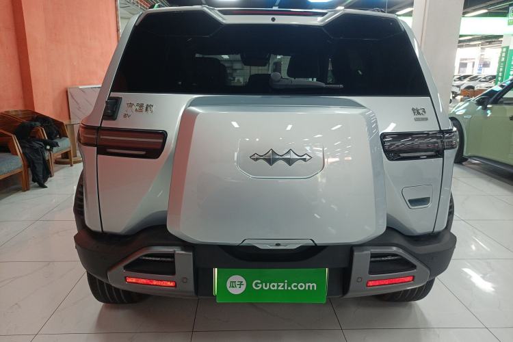 Used Formula Leopard Titanium 3 2025 501KM All-Wheel Drive Intelligent Driving Ultra Version Rear