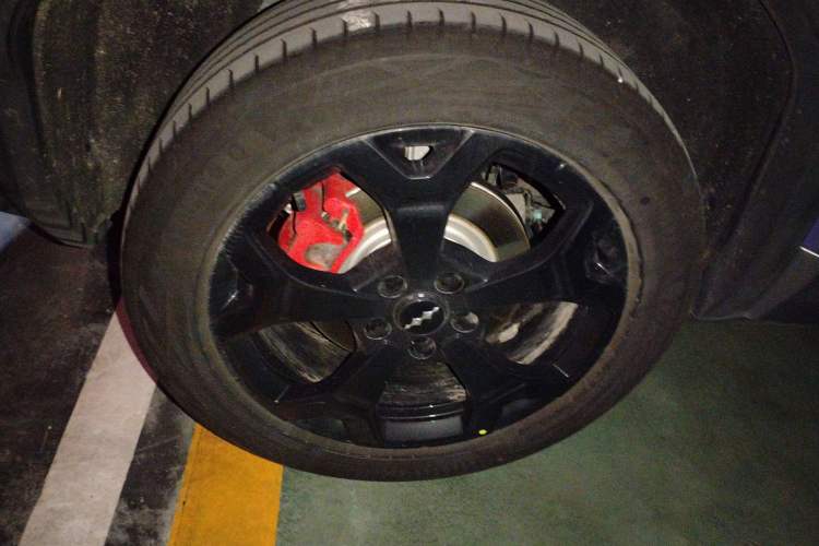 Used Formula Leopard Titanium 3 2025 501 km Four-Wheel Drive Drone Edition Right Rear Wheel Hub