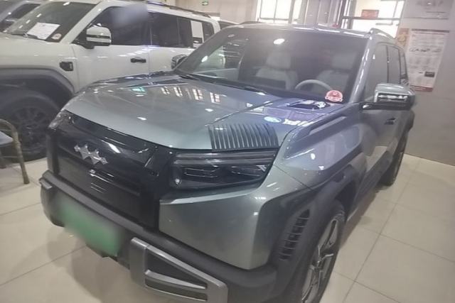 Used Formula Leopard Titanium 3 2025 501KM All-Wheel Drive Intelligent Driving Ultra Version