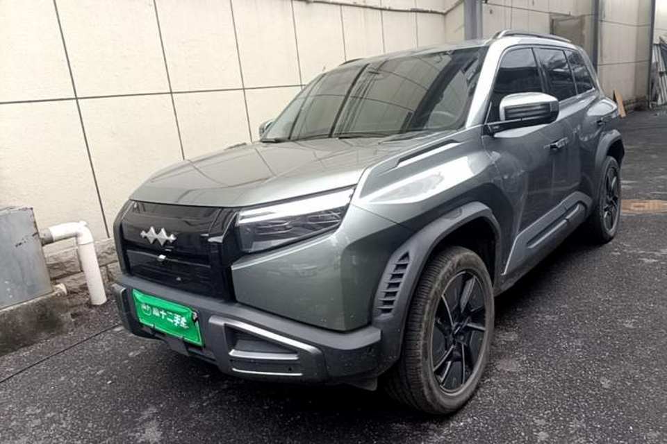 Formula Leopard Titanium 3 2025