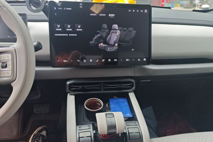 Used Formula Leopard Titanium 3 2025 501 km Four-Wheel Drive Drone Edition Audio And AC Panel
