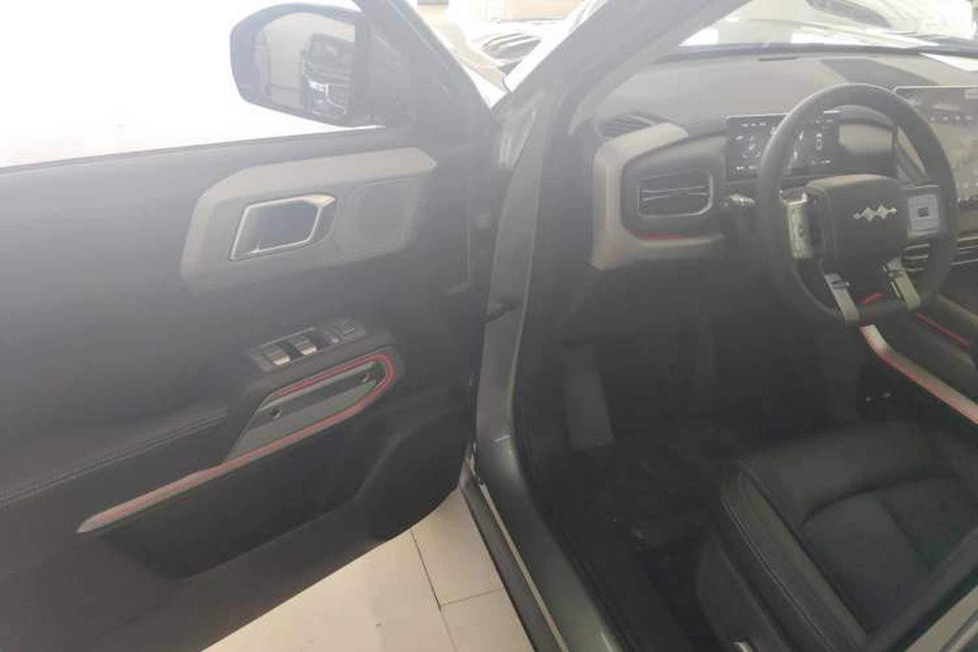 Used Formula Leopard Titanium 3 2025 501 km All-Wheel Drive Intelligent Driving Max Edition Driver Seat