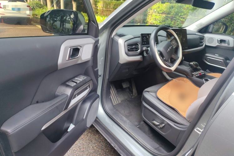Used Formula Leopard Titanium 3 2025 501 km Range Rear-Wheel Drive Intelligent Driving Max Edition Driver Seat