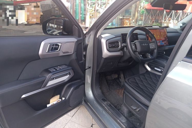 Used Formula Leopard Titanium 3 2025 501KM All-Wheel Drive Intelligent Driving Ultra Version Driver Seat