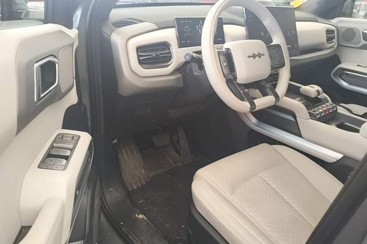 Used Formula Leopard Titanium 3 2025 501 km All-Wheel Drive Intelligent Driving Max Edition Driver Seat