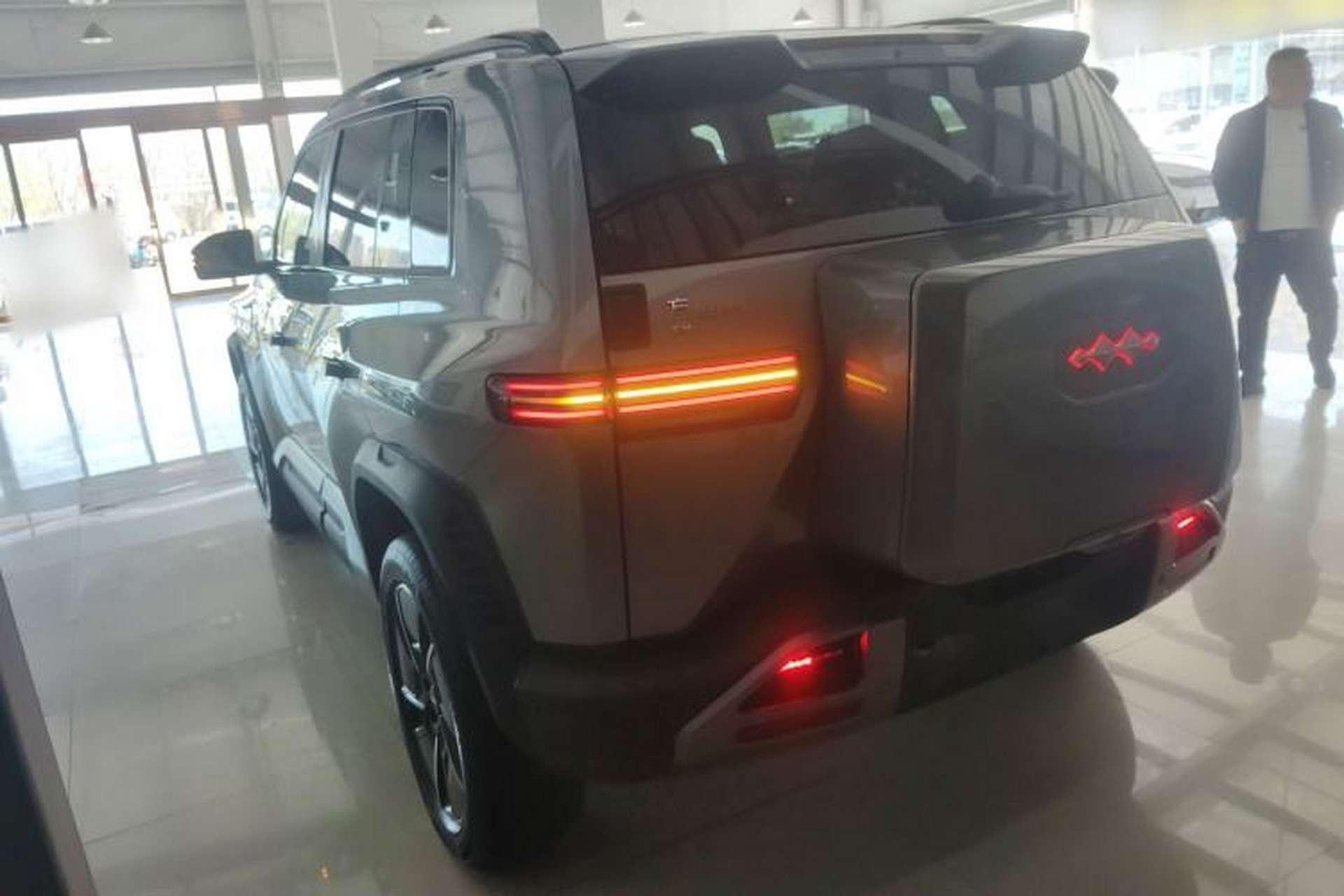 Used Formula Leopard Titanium 3 2025 501 km All-Wheel Drive Intelligent Driving Max Edition Exterior 2