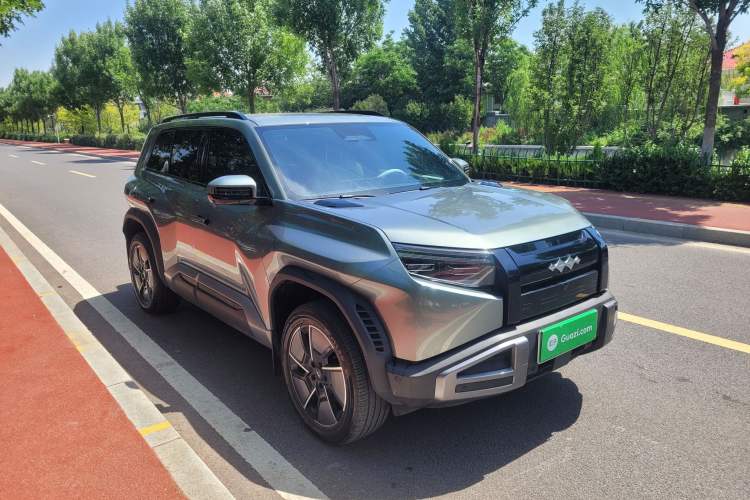 Used Formula Leopard Titanium 3 2025 501 km All-Wheel Drive Intelligent Driving Max Edition Exterior 2