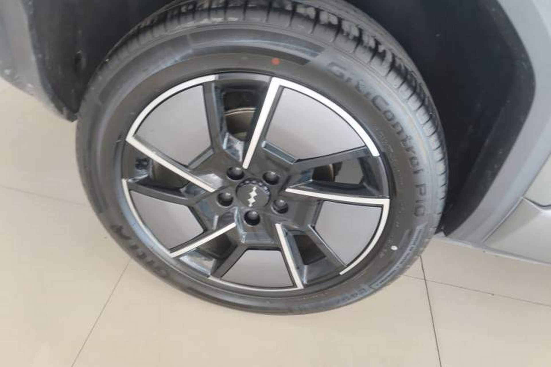 Used Formula Leopard Titanium 3 2025 501 km All-Wheel Drive Intelligent Driving Max Edition Exterior 5