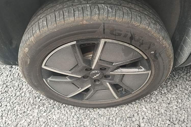Used Formula Leopard Titanium 3 2025 501 km All-Wheel Drive Intelligent Driving Max Edition Exterior 5