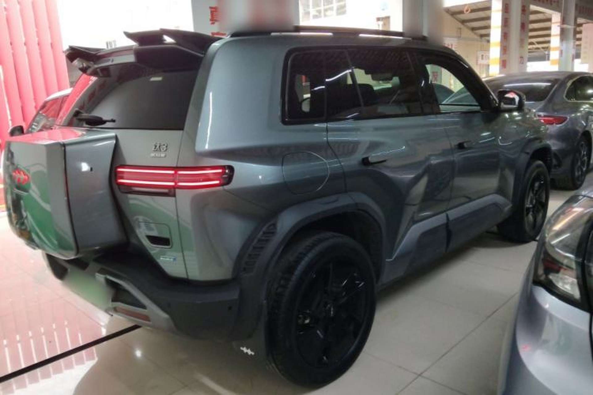 Used Formula Leopard Titanium 3 2025 501 km All-Wheel Drive Intelligent Driving Max Edition Exterior 5