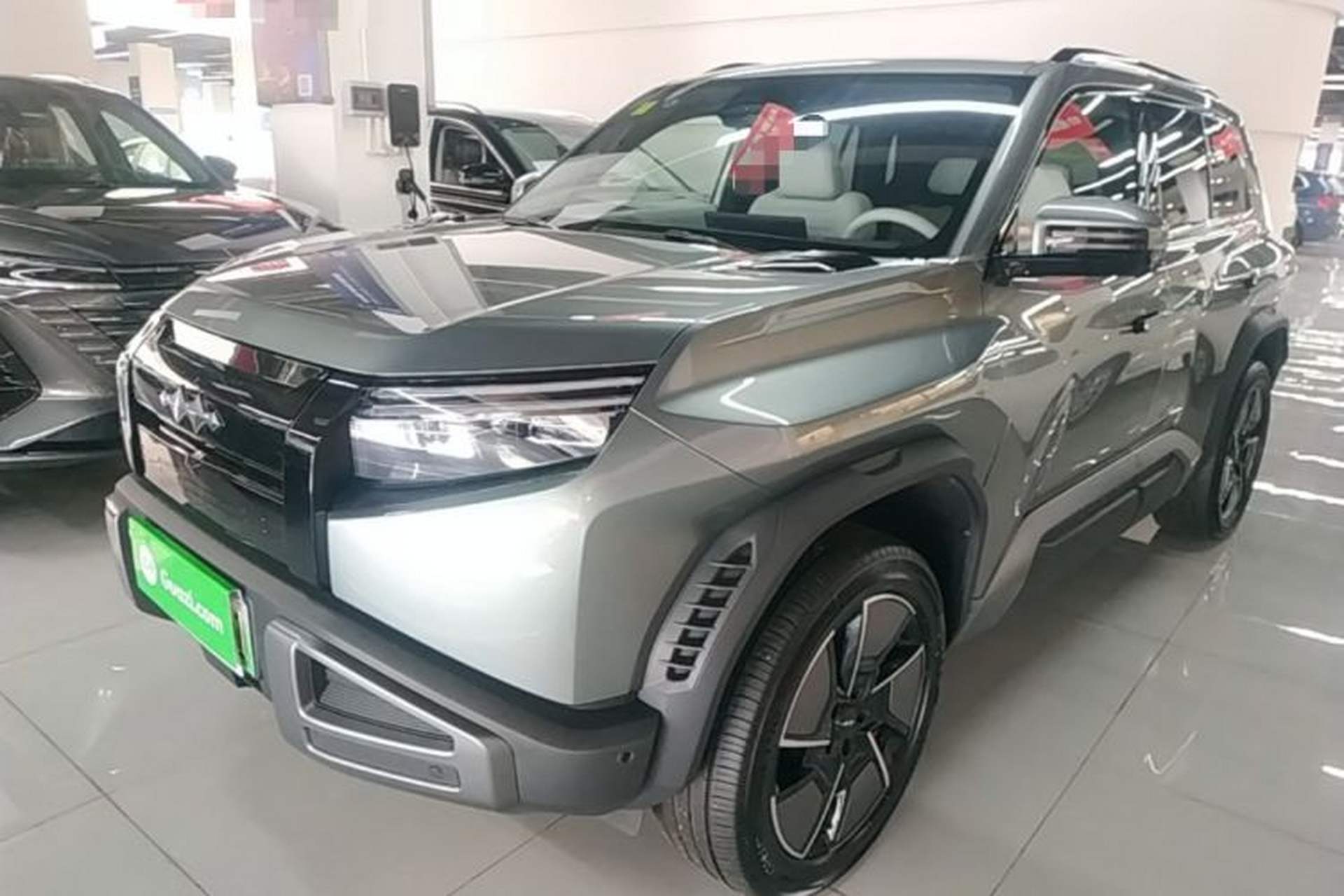 Used Formula Leopard Titanium 3 2025 501KM All-Wheel Drive Intelligent Driving Ultra Version Front Left 45 Deg