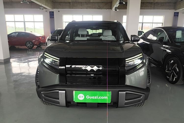 Used Formula Leopard Titanium 3 2025 501KM All-Wheel Drive Intelligent Driving Ultra Version Front