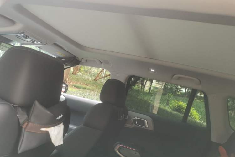 Used Formula Leopard Titanium 3 2025 501KM All-Wheel Drive Intelligent Driving Ultra Version Headliner